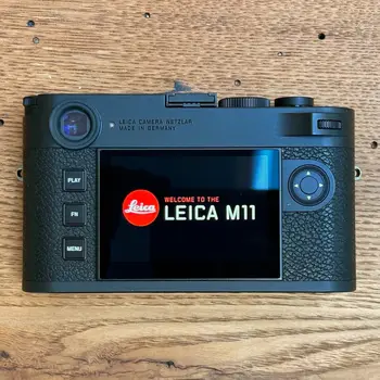Цифровая дальномерная камера M11 Black 60 Мп - В отличном состоянии